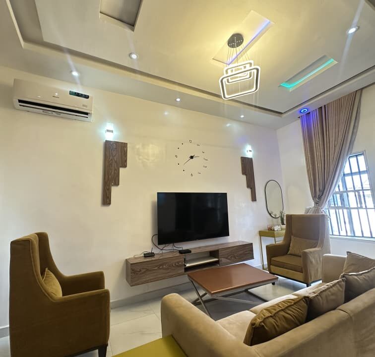 Fully Furnished of 5 Units Of 2-Bedroom Terraces Duplexes with Swimming Pool (3)