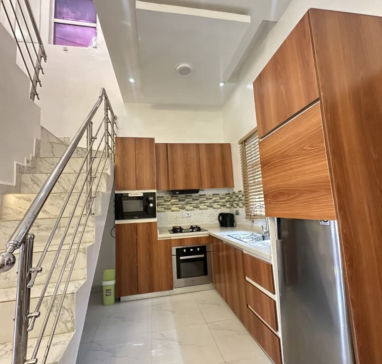 Fully Furnished of 5 Units Of 2-Bedroom Terraces Duplexes with Swimming Pool (8)